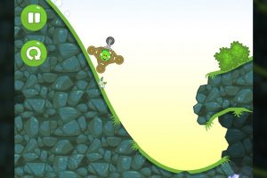 bad piggies riding cliff